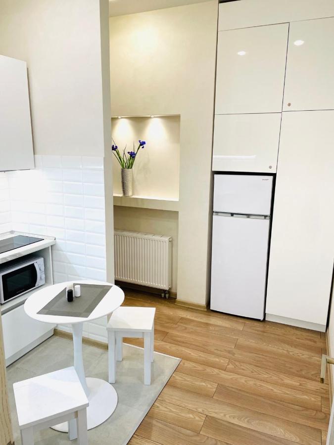 Apartment Жд Вокзал, Центр Λβιβ Εξωτερικό φωτογραφία