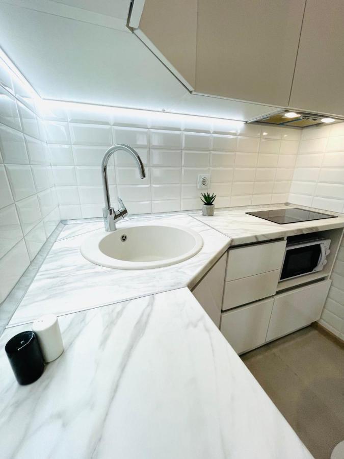 Apartment Жд Вокзал, Центр Λβιβ Εξωτερικό φωτογραφία