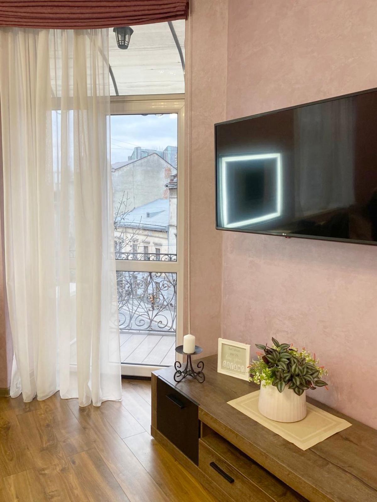 Apartment Жд Вокзал, Центр Λβιβ Εξωτερικό φωτογραφία